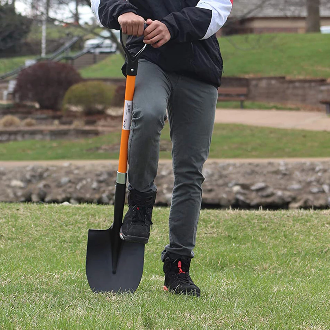 AshmanOnline Garden Tools Ashman Round Shovel (Large) – (2 Pack) – The Round Shovel Has A D Handle Grip With 41 Inches Long Shaft – Heavy Duty Blade With A Shaft Made Of Fiber Glass. 4 AshmanOnline Garden Tools Ashman Round Shovel (Large) – (2 Pack) – The Round Shovel Has A D Handle Grip With 41 Inches Long Shaft – Heavy Duty Blade With A Shaft Made Of Fiber Glass.